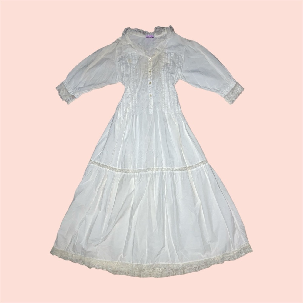 Vintage White Lace Peasant Dress